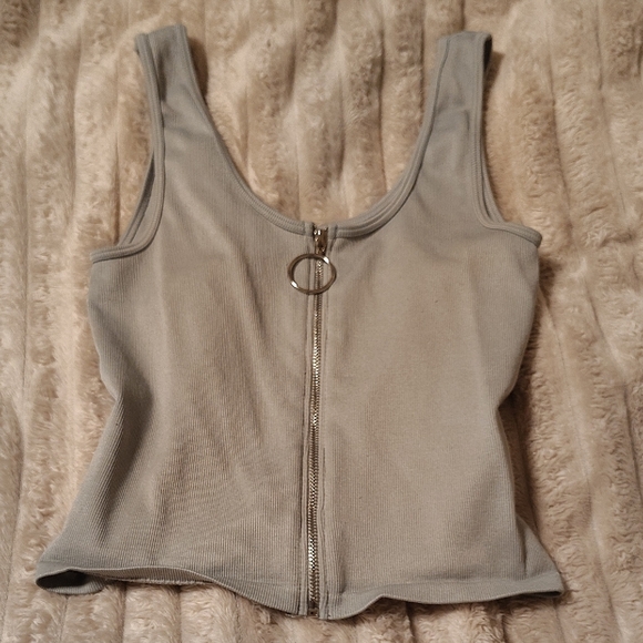 Sage Green Sleeveless Zippered Crop Tank Top - Picture 1 of 4